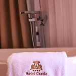 Hotell Castle 4*