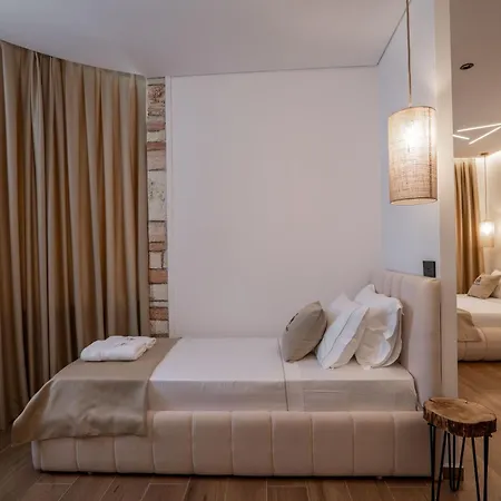 Castle Hotel 4*