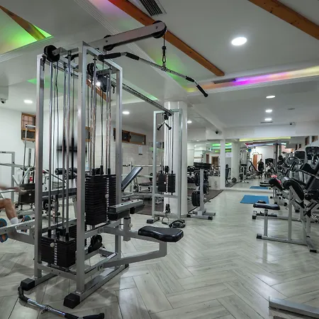 فندق Castle كساميل