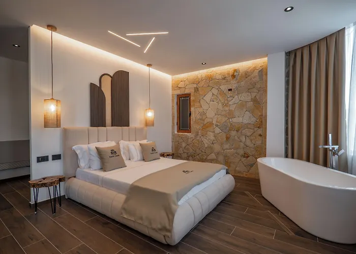 Hotel Castle Ksamil